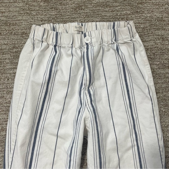 🚨 3 for $25 - Brandy Melville John Galt Tilden Pants - Picture 7 of 10